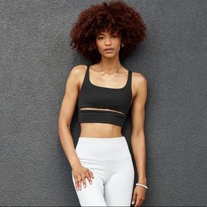 Alo Yoga Slit Bra 🍒